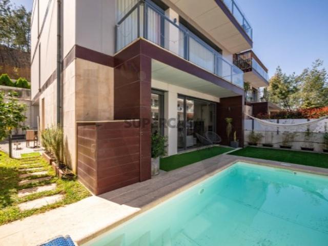 Apartamento T2 com piscina privativa, parcela de terreno e terraço | São Martinho do Bispo, Coimbra