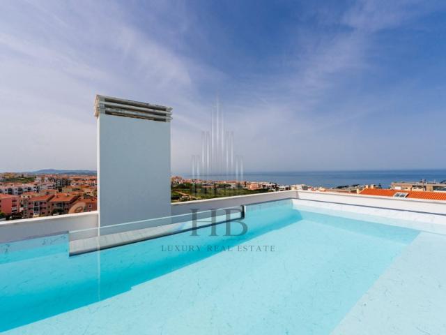Apartamento T2 com Rooftop Privado, Piscina e Vista Panorâmica