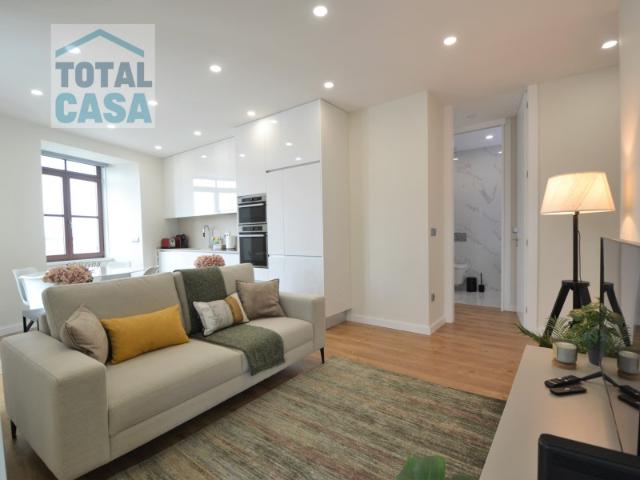 Apartamento T2 com terraço de Alta Qualidade com Vistas sobre o Rio Lima e o Mar