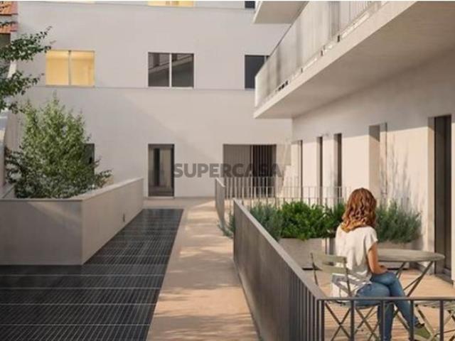 Apartamento T2 com terraço em construção em Campanhã