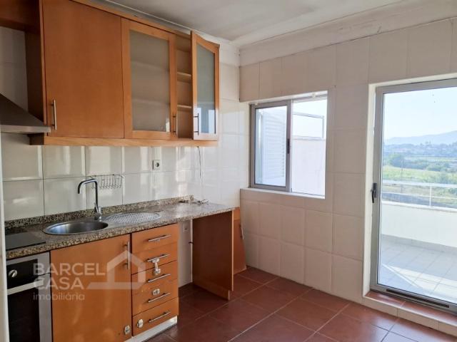 Apartamento T2 com Terraço em Galegos Santa Maria, Barcelos
