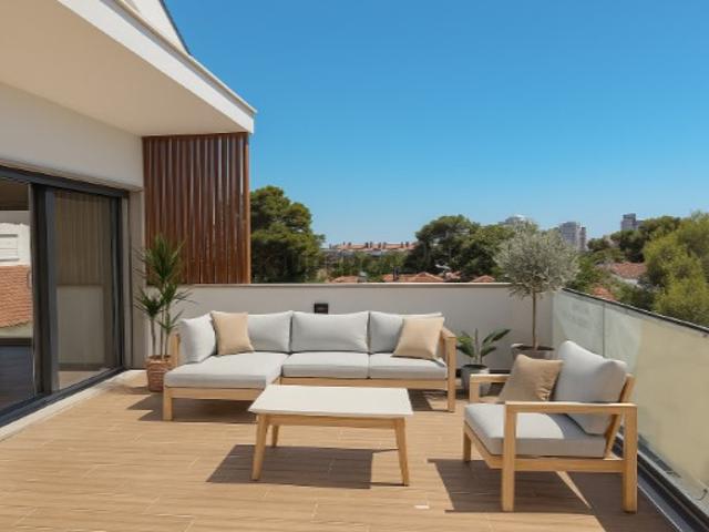 Apartamento T2 com terraço no centro de Cascais
