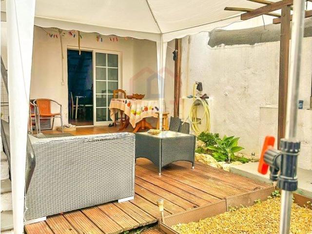 Apartamento T2 com Terraço no Centro de Lagoa 0m² Lagoa e Carvoeiro