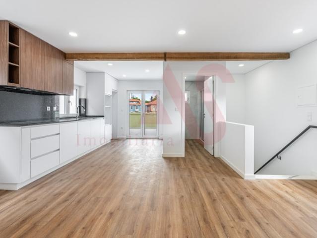 Apartamento T2 com Terraço no Centro de Vizela