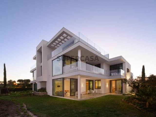 Apartamento T2 com terraço no Monte Rei Golf & Country