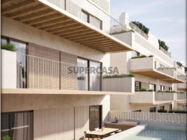 Apartamento T2 com terraço privativo em Construção Fuseta Olhão