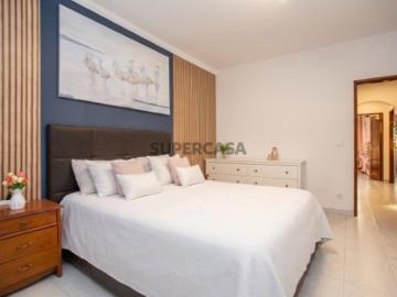 Apartamento T2 com Varanda Aldeia de Paio Pires, Seixal