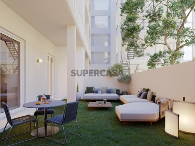 Apartamento T2 com varanda, Avenidas Novas, Lisboa