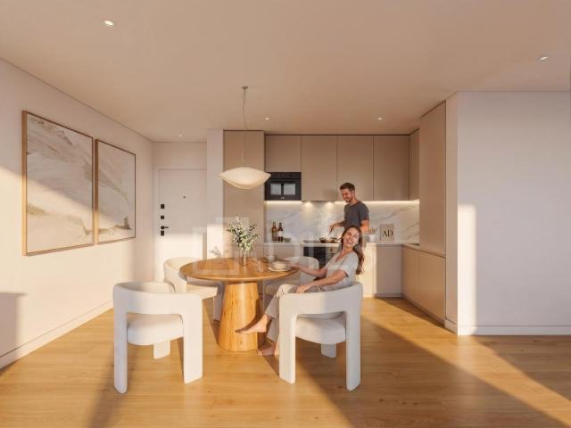 Apartamento T2 com varanda e garagem, em Fânzeres, Gondomar