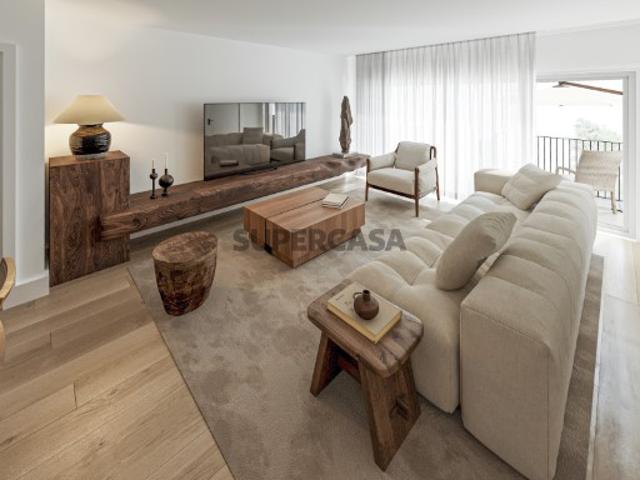 Apartamento T2 com varanda e garagem em Valongo Porto