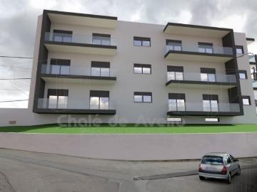 Apartamento T2 com varanda e garagem fechada Oliveira de Azeméis