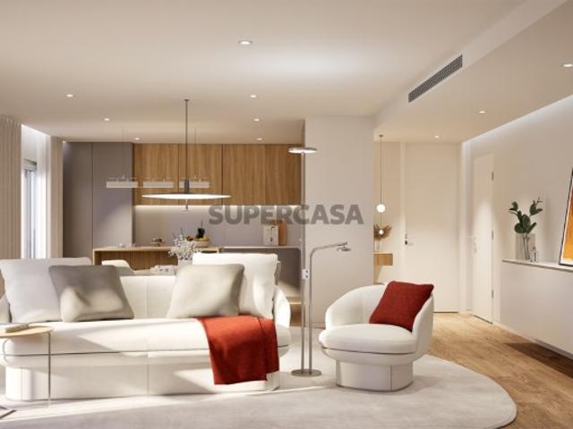 Apartamento T2 com Varanda e Garagem na Guarda Inglesa Coimbra