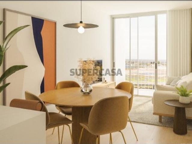 Apartamento T2 com varanda, e lugar de estacionamento CANAL SÃO ROQUE AVEIRO