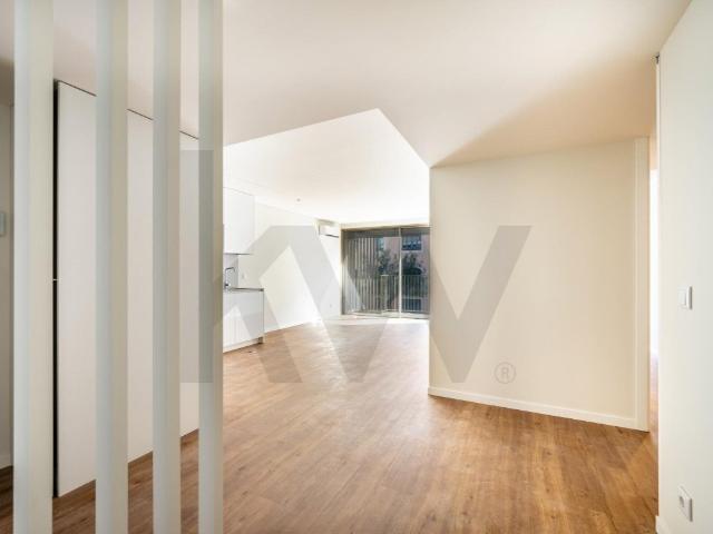 Apartamento T2 com varanda, em Vila Nova de Gaia. 60m² Oliveira Do Douro