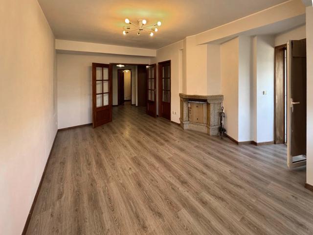 Apartamento T2 com varanda em Lomar em Braga para arrendamento