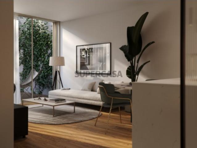 Apartamento T2 com varanda em Matosinhos Sul