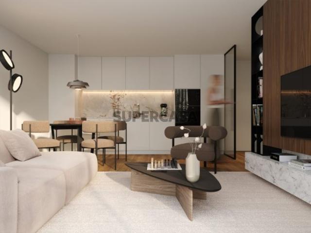 Apartamento T2 com varanda, em Matosinhos