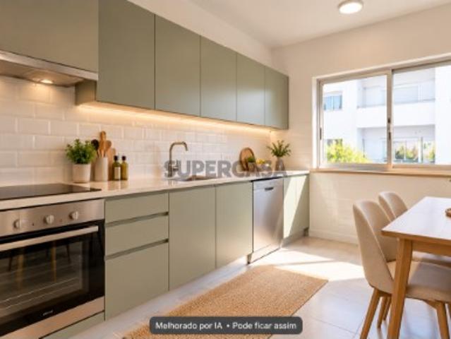 Apartamento T2 com Varanda na Torre Cascais | Propostas Múltiplas