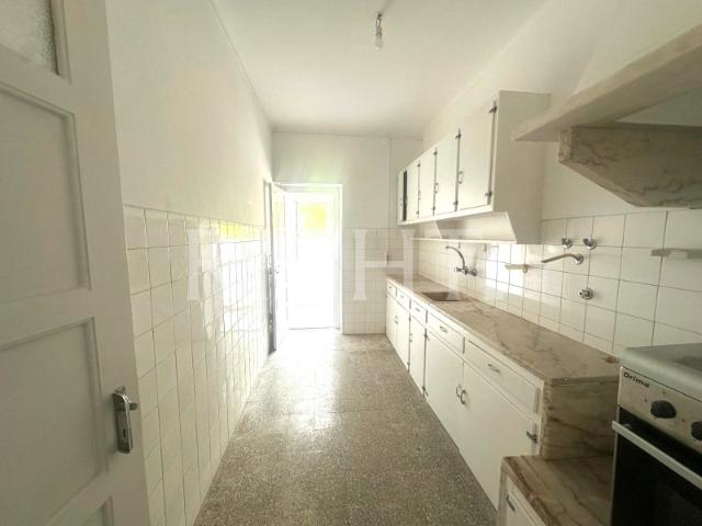 Apartamento T2 com varanda na Trafaria