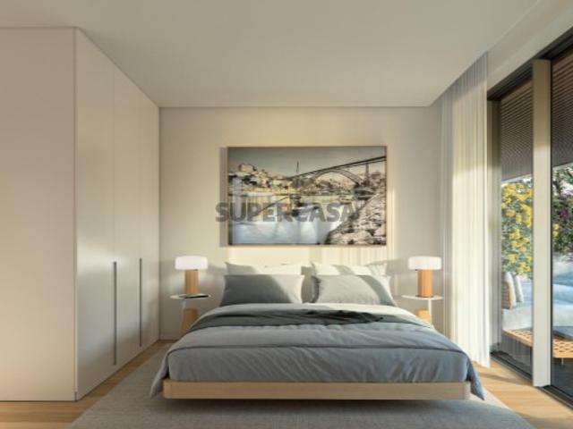 Apartamento T2 com Varanda na Afurada