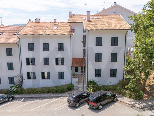Apartamento T2 com Varanda na Pampilhosa, Coimbra