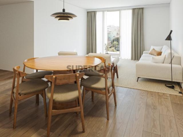 Apartamento T2 com varanda no novo empreendimento no campo Grande