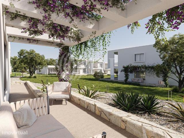 Apartamento T2 com varanda, no Primelife, no Carvoeiro