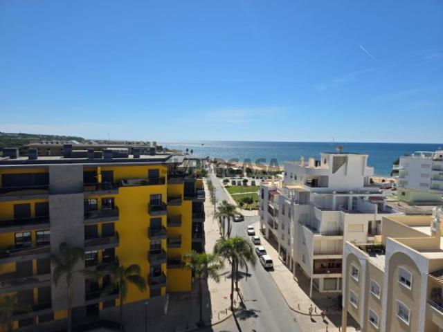 Apartamento T2 com vista mar, a 150m da Praia do Forte Novo Quarteira, Algarve