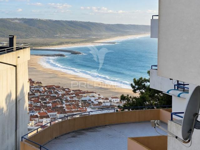Apartamento T2 com Vista Mar e Excelente Terraço | Sítio da Nazaré