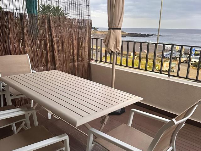 Apartamento T2 com vista mar em Ponta Delgada