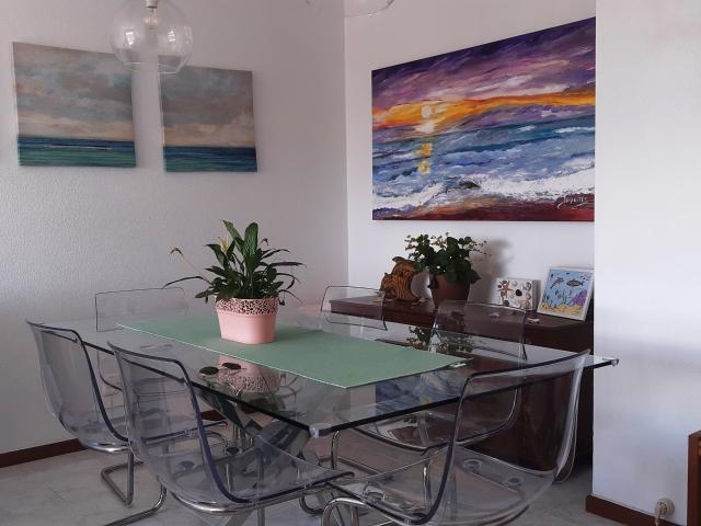 Apartamento T2 com vista mar
