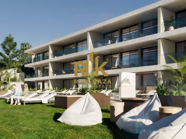 Apartamento T2 com vista sobre a cidade do Funchal