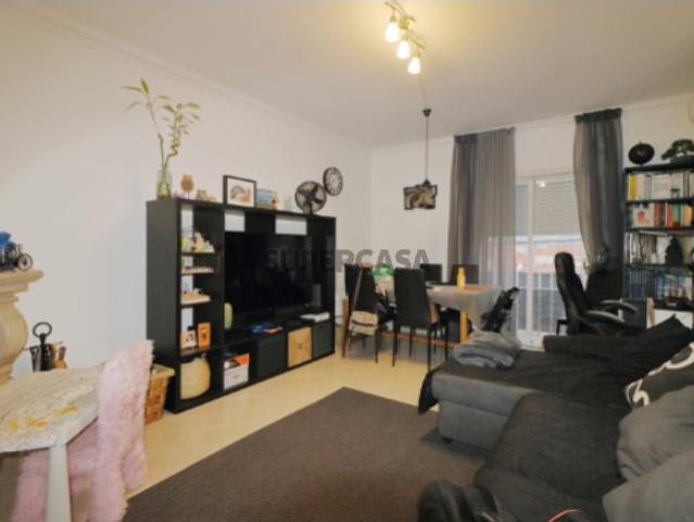 Apartamento T2 com Vista Serra da Arrábida e Arrecadação | Quinta do Conde