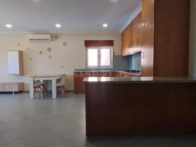 Apartamento T2 com Vista Panorâmica em Valença