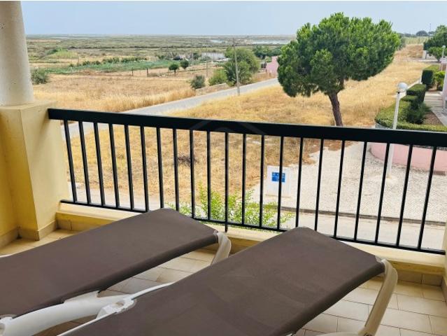 Apartamento T2 com vista para Ria Formosa, Montenegro, Faro, Algarve