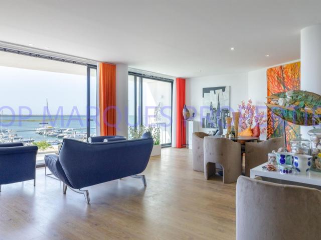 Apartamento T2 com vista Ria, Ilhas e Mar 122m² Olhão