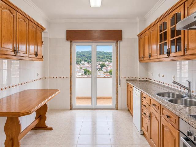 Apartamento T2 com Vista Rio e Serra no Bom Sucesso | Alverca do Ribatejo
