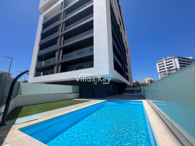 Apartamento T2 com vista rio em Portimão 84m² Portimão