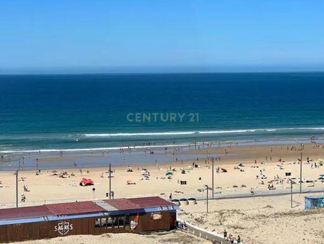 Apartamento T2, Costa da Caparica, 1ª linha de praia
