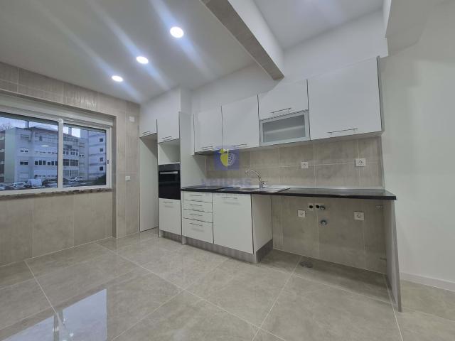 Apartamento T2 Cova da Piedade