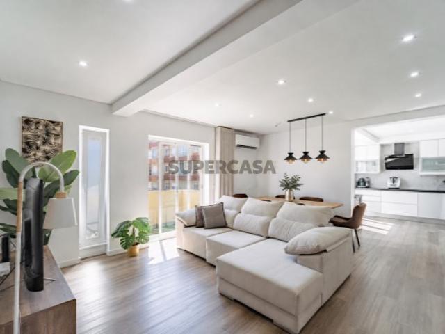 Apartamento T2 Cova da Piedade