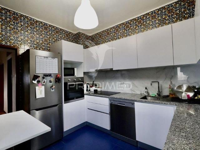 Apartamento t2 – cruzamento de monte dos burgos, porto