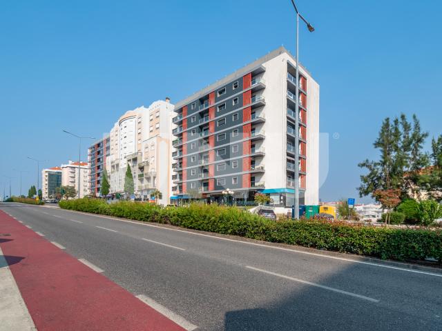 Apartamento T2 de Excelência para Arrendamento | 2 Lugares de Garagem | Alameda da Europa Covilhã