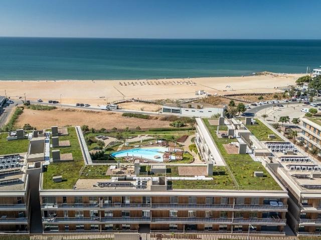 Apartamento T2 de Luxo no Horizon Sand Primeira Linha Mar. 133m² Quarteira