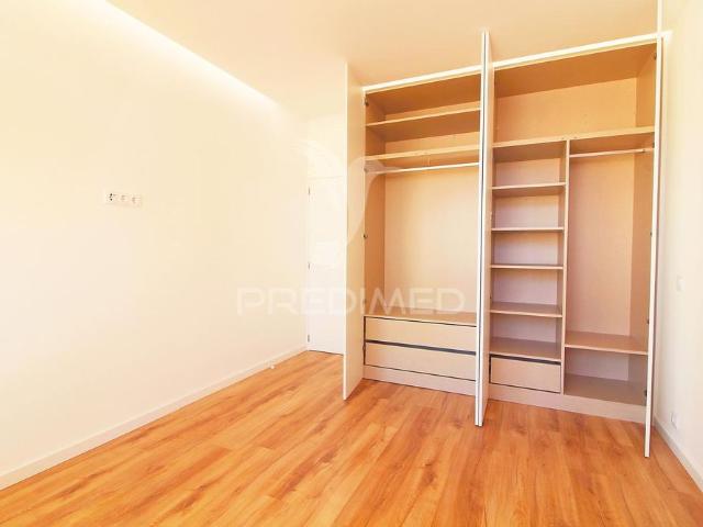 Apartamento t2 de luxo arrendamento anual