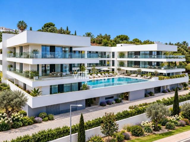 Apartamento T2 de luxo com vista mar, terraço e jardim priva. 102m² São gonçalo de lagos