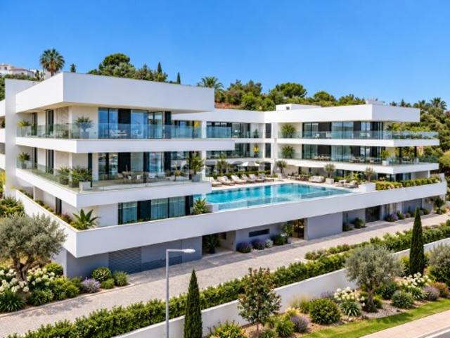 Apartamento T2 de luxo com vista mar, terraço e jardim privado, Lagos, Algarve