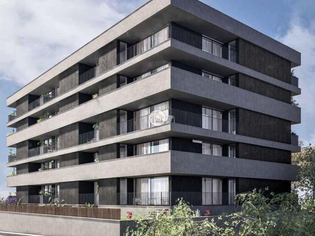 Apartamento T2 de luxo em condomínio exclusivo – Páteo 1896