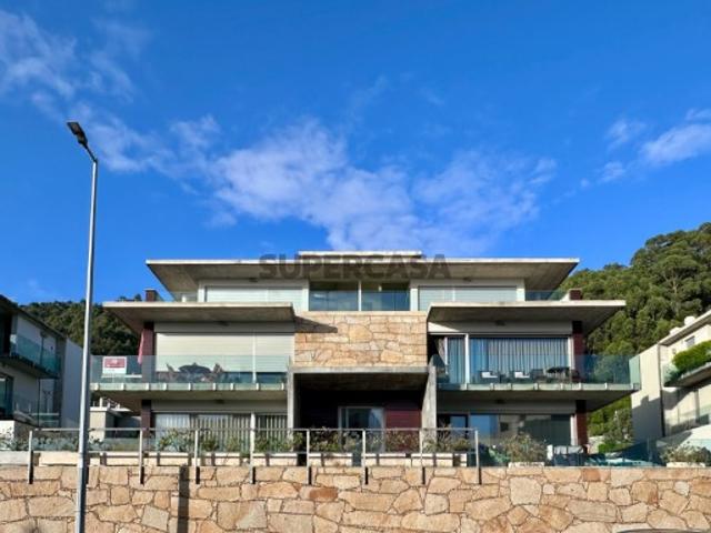 Apartamento T2 de Luxo, em Viana do Castelo