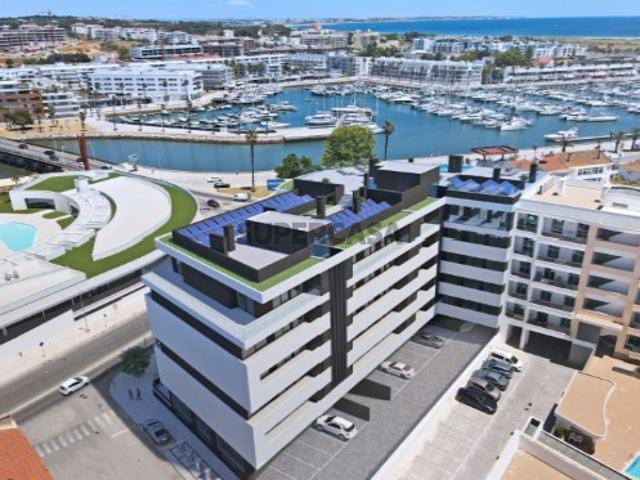 Apartamento T2 de Luxo Frente à Marina de Lagos/Algarve